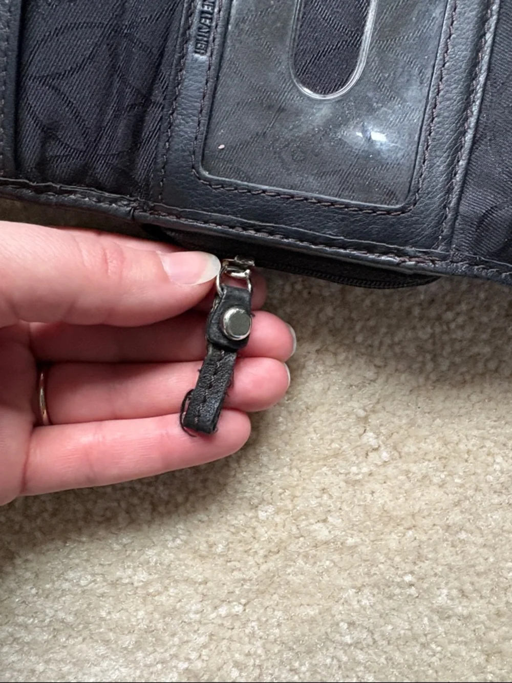 Fossil Leather Tri Fold Wallet Black Classic Zip Pocket